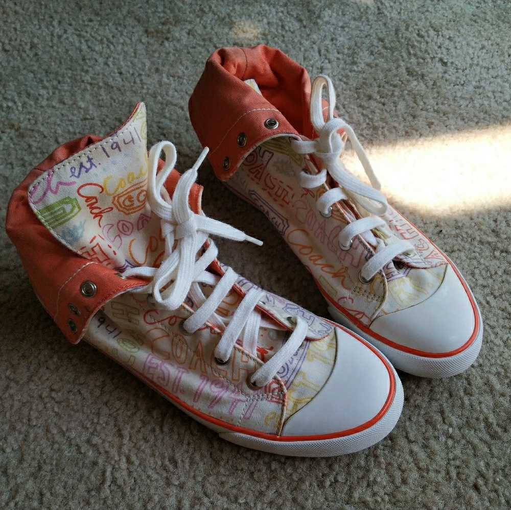 Coach bonney graffiti